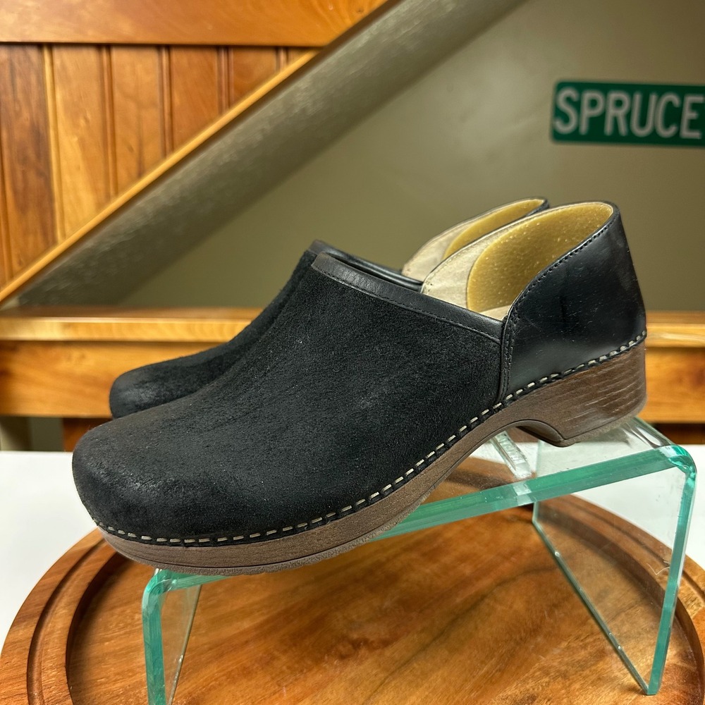Dansko Brenna Black Suede Leather Clogs Shoes 39 Womens 8.5-9 9431-477800